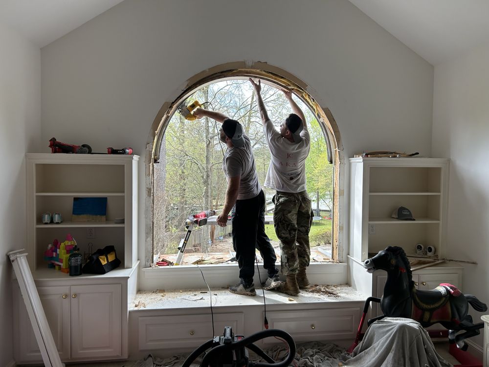 Slide of Benton Contracting