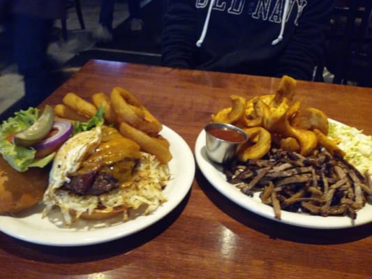 Collie's Sports Bar & Grill by null