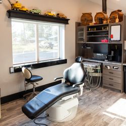 West Wind Dental a Mini Dental Implant Center of America - West Wind Dental a Mini Dental Implant Center of America in Rigby, ID - Interior Operatory