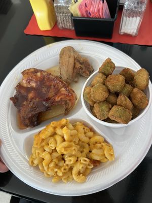 Cotton's Kitchen by null