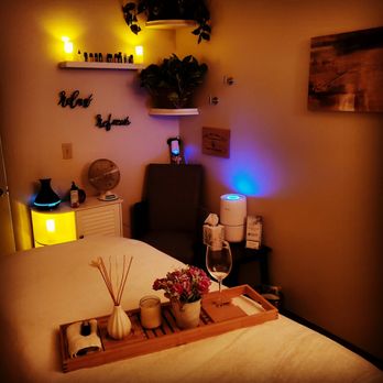 Restorative MediSpa - Come and enjoy a massage in our relaxing massage room - Medical Spas Near Me - Phoenix, Arizona Restorative MediSpa - Come and enjoy a massage in our relaxing massage room - Medical Spas Near Me - Phoenix, Arizona