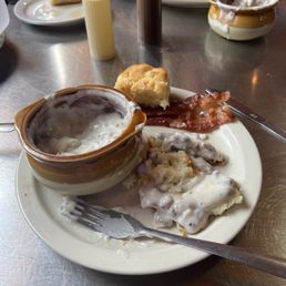 Best biscuits ever! So light and the bacon was perfect !!