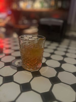 Vindicktive Bar and Wings by null