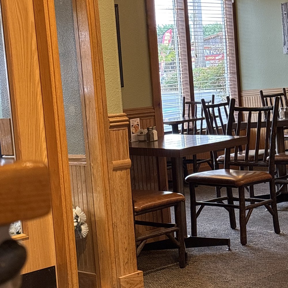 Why fill this table if you have a whole restaurant full of empty tables?!