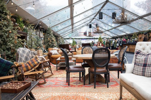 Cadillac Lodge by null