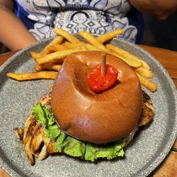 The Cottage - Grouper sandwich - New American Near Me - Sarasota, Florida The Cottage - Grouper sandwich - New American Near Me - Sarasota, Florida