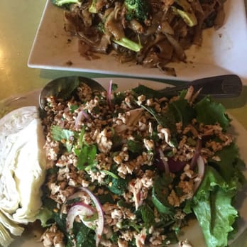 Pad Thai Restaurant - Thai Near Me - Clovis, California