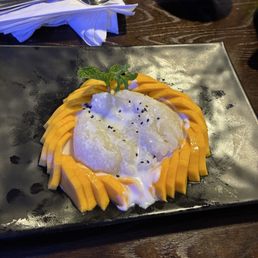 Mango Sticky Rice... Mango Sticky Rice...