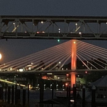 Kimpton RiverPlace Hotel - Hotel is next to the waterfront park. Sat on a bench to watch this moonrise by the Tilikum Crossing Bridge - Hotels Near Me - Portland, Oregon Kimpton RiverPlace Hotel - Hotel is next to the waterfront park. Sat on a bench to watch this moonrise by the Tilikum Crossing Bridge - Hotels Near Me - Portland, Oregon