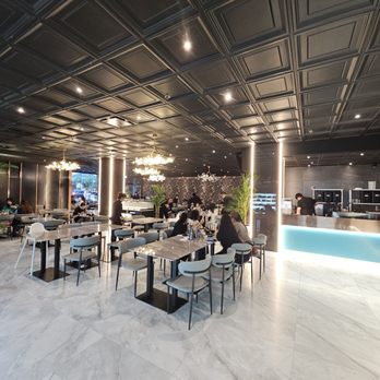 Sumu Canada - Interior - Japanese Near Me - Vancouver, British Columbia