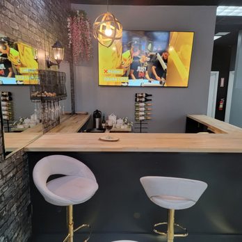 Hello Hi Nail Lounge & Bar - A beautiful place! - Nail Salons Near Me - Margate, Florida Hello Hi Nail Lounge & Bar - A beautiful place! - Nail Salons Near Me - Margate, Florida