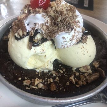 BJ's Restaurant & Brewhouse - New American Near Me - Miami, Florida