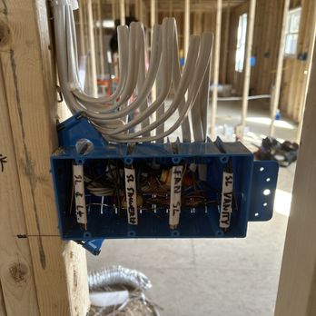 Yunk Electrical Works - Electricians Near Me - Mount Holly Springs, Pennsylvania