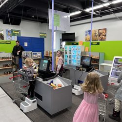 Wise Wonders Children' Museum - The pretend supermarket