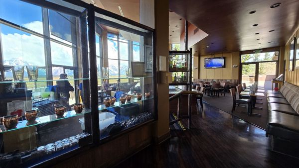 Pioneer Grill by null