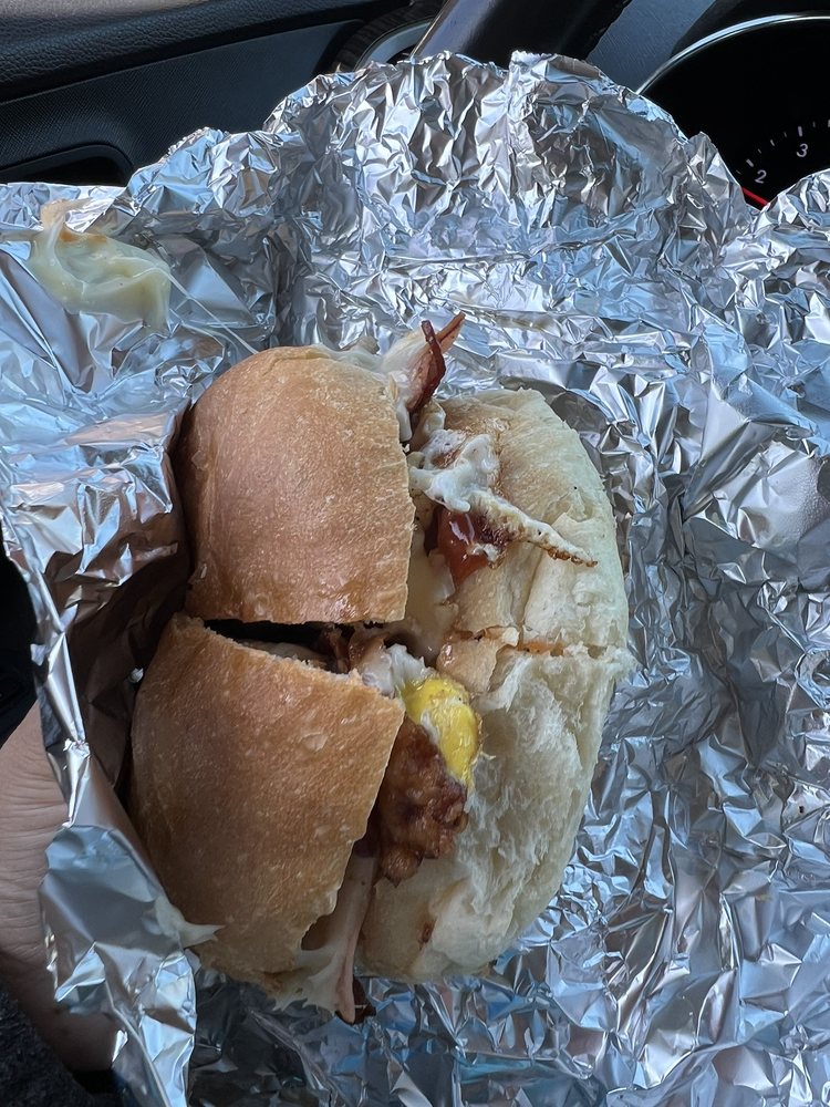 ARTHUR’S PARADISE DINER - 47 Photos & 49 Reviews - 112 Bridge St ...