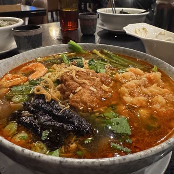 Linh Anh - Red noodle soup with crab meat - Vietnamese Near Me - Richmond Hill, Ontario Linh Anh - Red noodle soup with crab meat - Vietnamese Near Me - Richmond Hill, Ontario