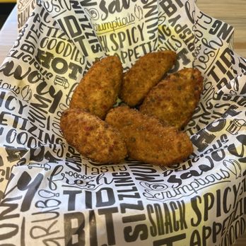 Beef N Bunns - Jalapeño Jalapenos Fiesta Bold Poppers (5pcs) - Chicken Wings Near Me - Toledo, Ohio Beef N Bunns - Jalapeño Jalapenos Fiesta Bold Poppers (5pcs) - Chicken Wings Near Me - Toledo, Ohio