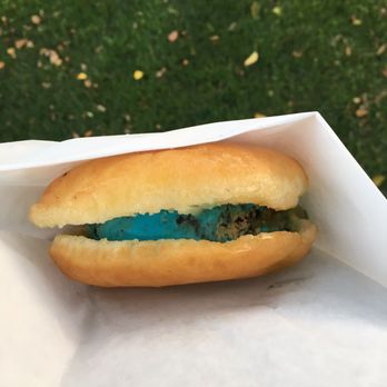 Afters Ice Cream - Cookie Monster bun! - Desserts Near Me - Pasadena, California Afters Ice Cream - Cookie Monster bun! - Desserts Near Me - Pasadena, California