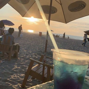Club Corona - Bars Near Me - Rosarito, BCN