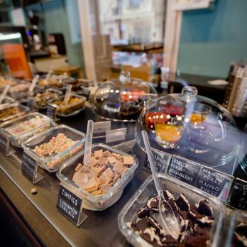 Jata CUPS & CAFE - Ice Cream & Frozen Yogurt Near Me - Berlin, BE