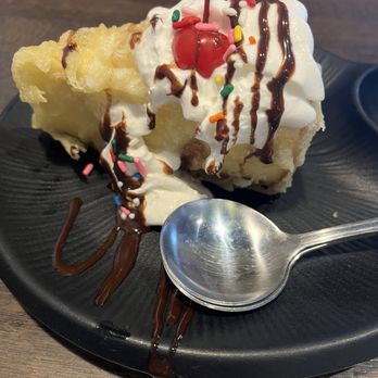 Sake Asian Fusion - Fried cheesecake! Courtesy of our awesome server! - Sushi Bars Near Me - Jacksonville, North Carolina