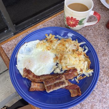 Apple Jack's Coffee Shop - Eggs, bacon, sausage and hash browns - Coffee & Tea Near Me - El Monte, California