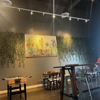 Cactus Bubble Tea - clean and  pleasant seating areas - Bubble Tea Near Me - Las Vegas, Nevada