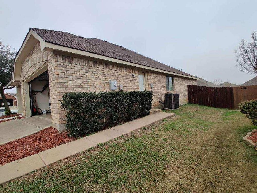 Slide of John Wade Roofing