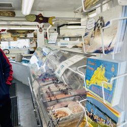 Menemsha Fish Market - Interior
