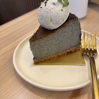 Sweet Glory - Japanese Sesame Basque Cheesecake - Desserts Near Me - San Francisco, California Sweet Glory - Japanese Sesame Basque Cheesecake - Desserts Near Me - San Francisco, California