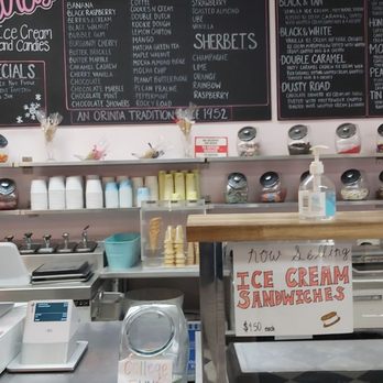 Loard's Ice Cream - Counter - Ice Cream & Frozen Yogurt Near Me - Orinda, California