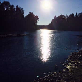 North Fork Bar & Grill - Walk by the river - Bars Near Me - Woodland, Washington North Fork Bar & Grill - Walk by the river - Bars Near Me - Woodland, Washington