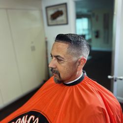 Bronco Bobbys Barbershop