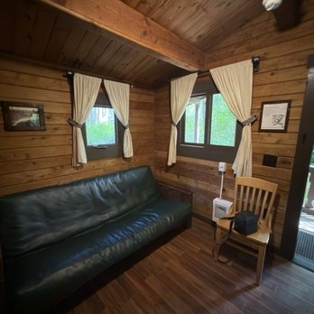 Silver Falls State Park - Living room with futon. Table opposite not pictured. - Hiking Near Me - Sublimity, Oregon Silver Falls State Park - Living room with futon. Table opposite not pictured. - Hiking Near Me - Sublimity, Oregon
