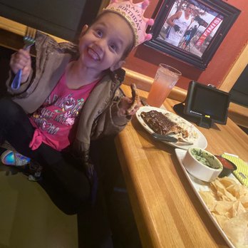 Applebee's Grill + Bar - Booth - American Near Me - Brighton, Colorado