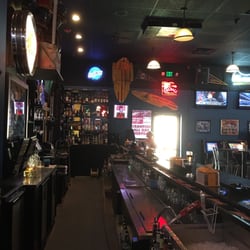 Outlaw Ray's Grill & Bar - Bar