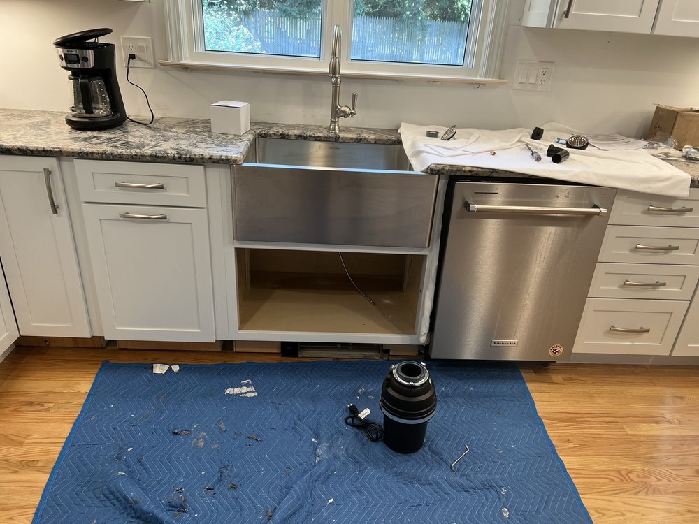 Slide of Super Marios Plumbing & Drain