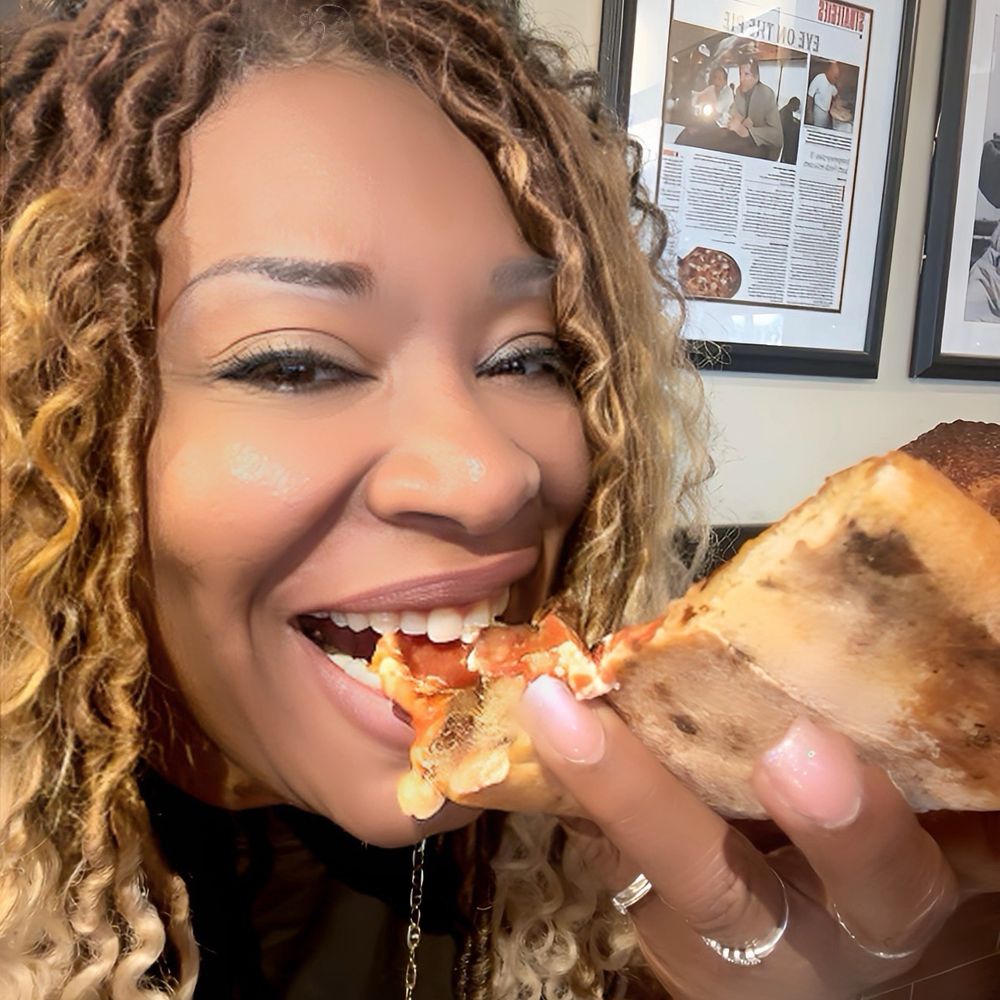 Anthony's Coal Fired Pizza & Wings - When I tell you it's the perfectly cooked crust loaded on top with deliciousness - Pizza Near Me - Monroeville, Pennsylvania