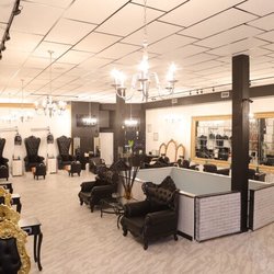 Addictive Trends - Many hair and nail services available