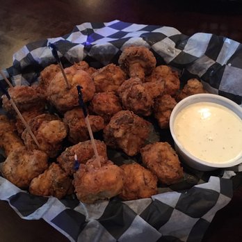 Al's Bar & Grille - Decent fried shrooms, large basket for $6.99. Yum. - Burgers Near Me - Cornelius, North Carolina Al's Bar & Grille - Decent fried shrooms, large basket for $6.99. Yum. - Burgers Near Me - Cornelius, North Carolina