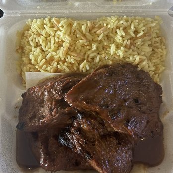 Champions Pub - steak tips & double rice - Pubs Near Me - Peabody, Massachusetts