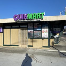 Quik Mart Liquors