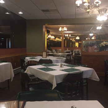 Pitch's - This place is pristine - seriously the dining room is spotless - American Near Me - Milwaukee, Wisconsin Pitch's - This place is pristine - seriously the dining room is spotless - American Near Me - Milwaukee, Wisconsin