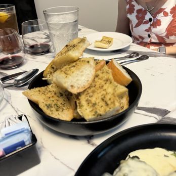 Triola's Kitchen - Garlic Bread - Italian Near Me - Houston, Texas