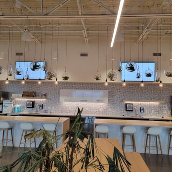Oscar Cabling Solutions - Cafe set up tvs - Home Theatre Installation Near Me - Queen Creek, Arizona Oscar Cabling Solutions - Cafe set up tvs - Home Theatre Installation Near Me - Queen Creek, Arizona