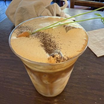 Dialogue Coffee & Flowers - Carrot cake latte - Coffee & Tea Near Me - New York, New York Dialogue Coffee & Flowers - Carrot cake latte - Coffee & Tea Near Me - New York, New York