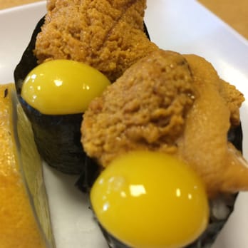 39 Degrees - Uni and quail egg sushi - Japanese Near Me - Long Beach, California