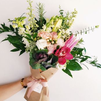 Petals and Sea Breeze - Florists Near Me