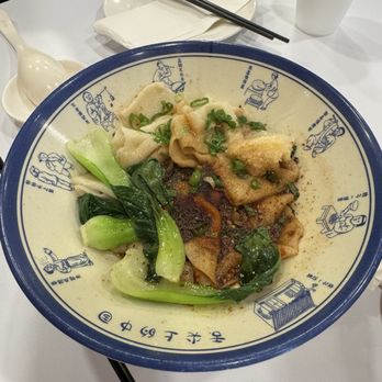 Li’s Potstickers - chili oil noodles - Noodles Near Me - Sugar Land, Texas Li’s Potstickers - chili oil noodles - Noodles Near Me - Sugar Land, Texas